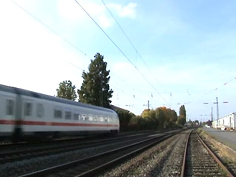BR101 durchquert den Bhf Roisdorf in Richtung Bonn