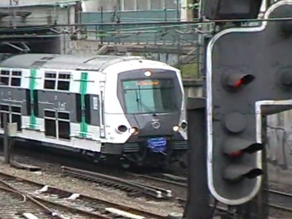 MI09 : Proche de la gare de Vincennes sur la ligne A du RER