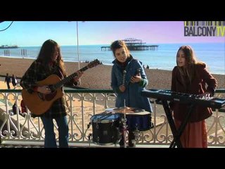 STEALING SHEEP - THE MOUNTAIN DOGS (BalconyTV)