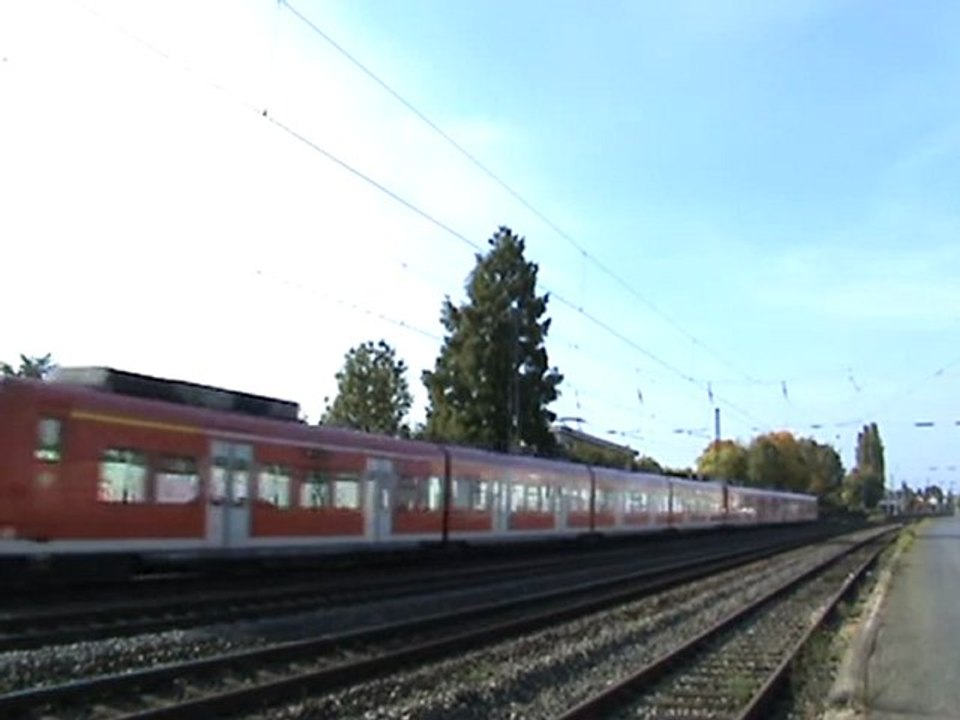 BR425 verläßt den Bhf Roisdorf in Richtung Bonn