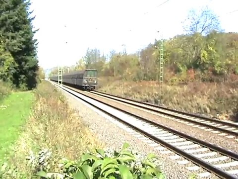 BR140 mit Schüttgutwagen Richtung Bonn bei Rheinbreitbach