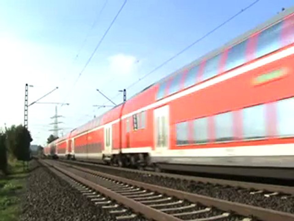 BR146 mit Dostos nach Bonn und BR146 mit Dostos nach Köln bei Roisdorf