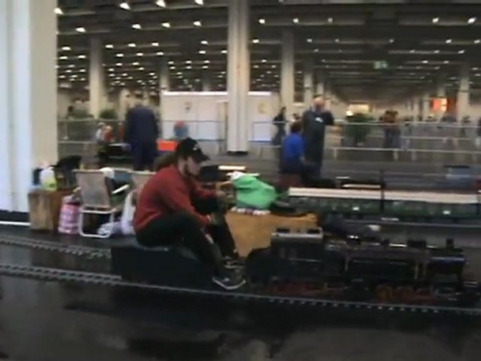 Echtdampfhallentreffen Köln 2008 B-Kuppler mit Loren und BR96 fahren auf fünf und siebeneinviertel Zoll Spur