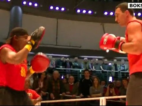 Klitschko - Mormeck: Open workout of Dr Steelhammer (3/4) - Working on pads with Emanuel Steward