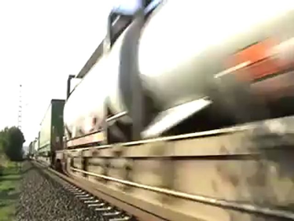 Br151 mit intermodal güterzug nach bonn bei roisdorf
