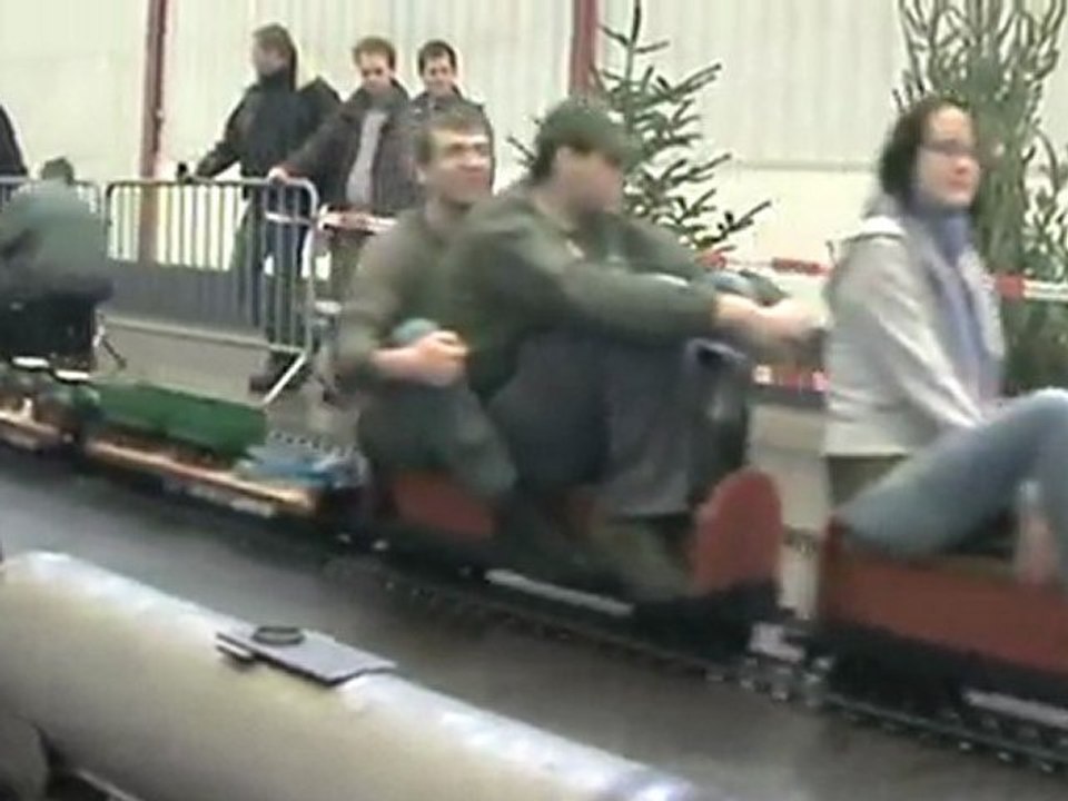 Echtdampftreffen  Sinsheim 2009 Rundgang über einen Teil der fünf Zoll Anlage 002 Teil 01 von 02