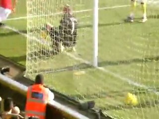 Ryan Giggs goal on his 900th appearance