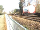 Class 66 bei Bonn Beuel Süd mit Containerzug nach Köln