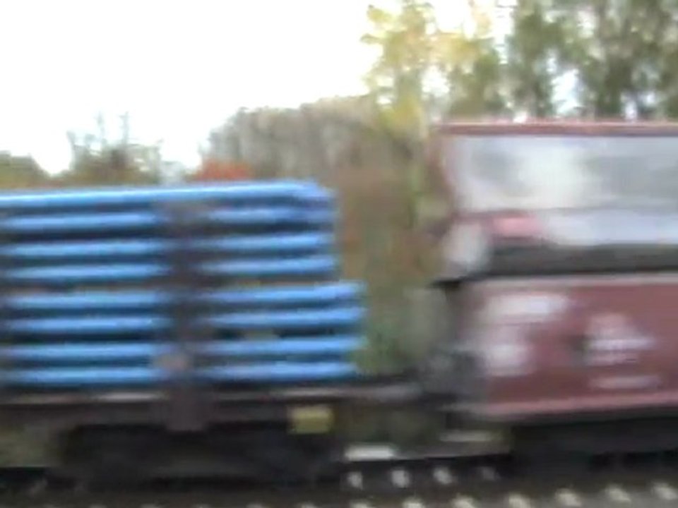 Br185 mit gemischtem güterzug bei rheinbreitbach nach bonn