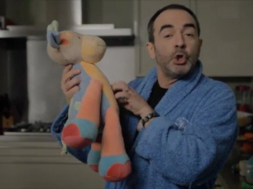 Aubert, le plaisir d'être parents qu'ils disent ! (Bande-annonce)