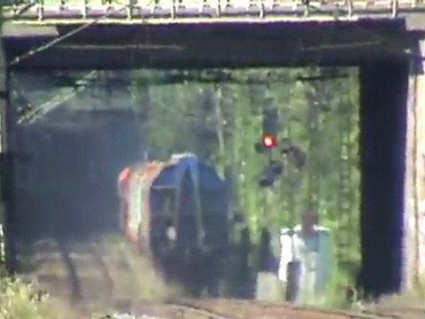 BR185 mit gemischtem Güterzug bei St Augustin Hangelar nach Bonn Beuel