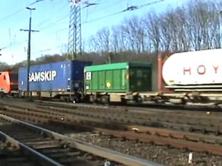 Köln Gremberg BR296, BR152 mit Intermodalzug BR152 auf Leerfahrt