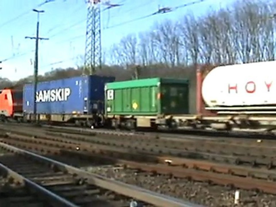 Köln Gremberg BR296, BR152 mit Intermodalzug BR152 auf Leerfahrt