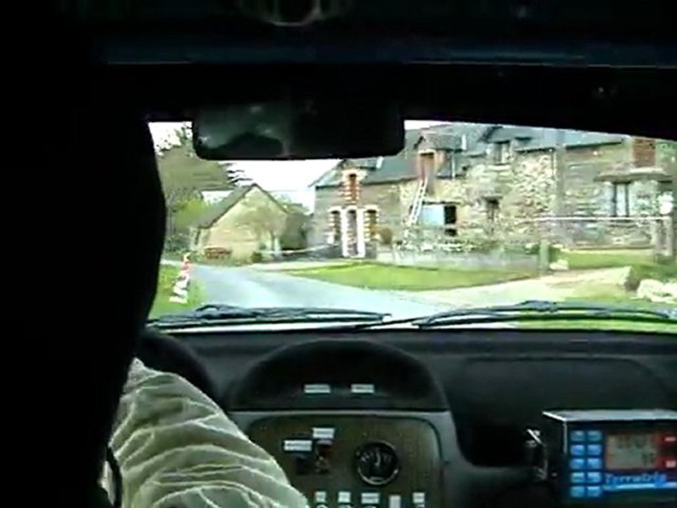 clio mma/fantronic lohéac 2011 es8