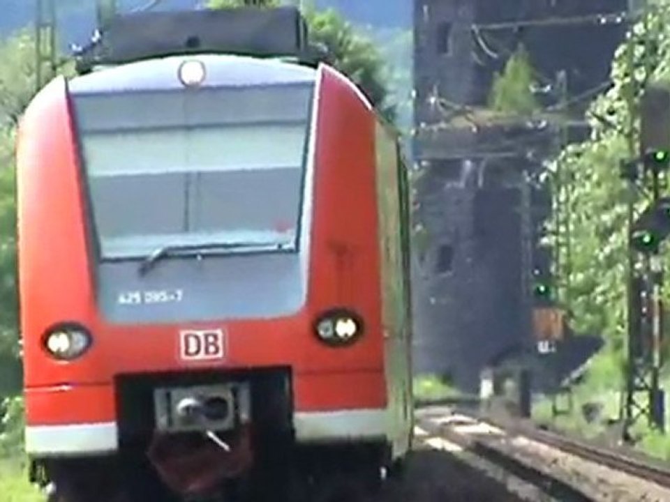 BR425 vom Bf Erpel kommend kurz vor Eintreffen Bf Linz am Rhein
