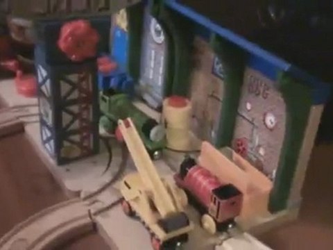Thomas and Friends , Molly and the Crash Chapter 3
