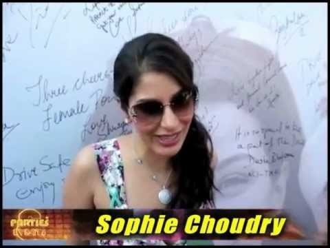 Emraan Hashmi, Sophie Choudry, Mugdha Godse at Lavasa Women's Drive 2012