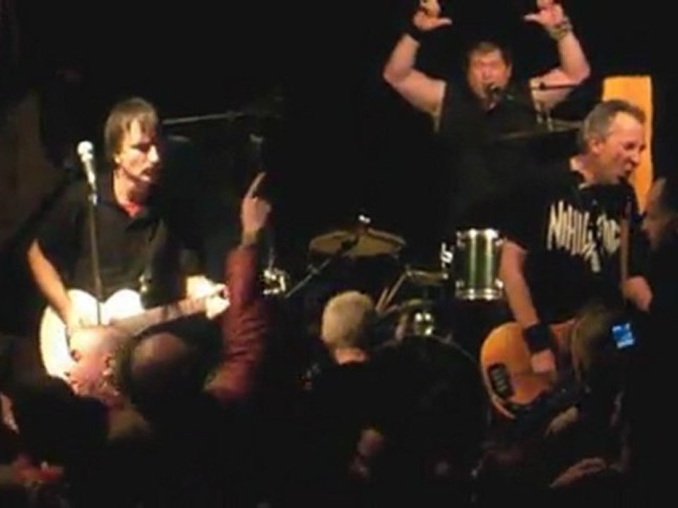 MENACE live at la Miroiterie Paris (France) 17/01/2010