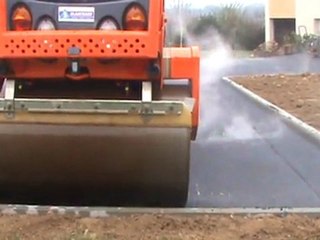 enrobé à chaud et traverse de chemin de fer