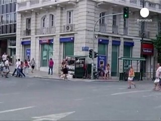 Banche depositano denaro alla BCE, scettiche sulla...