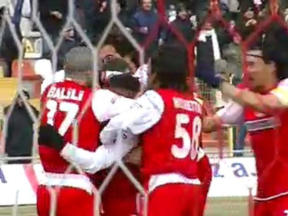 Mehmet Yıldız'ın asisti Wooter'in Golü