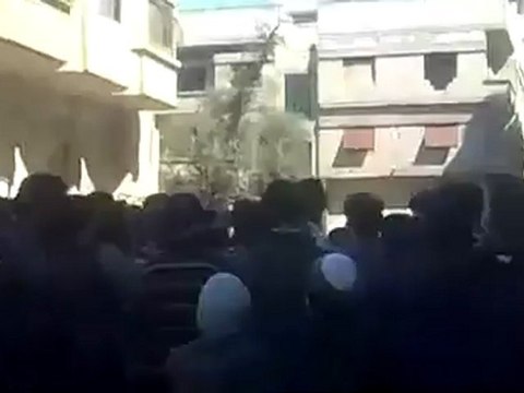 فري برس ريف دمشق عربين جمعة تسليح الجيش الحر مظاهرة جامع السلام 2 3 2012 ج3