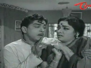 Sreemanthudu Songs - Entho Chinnadi - ANR - Jamuna