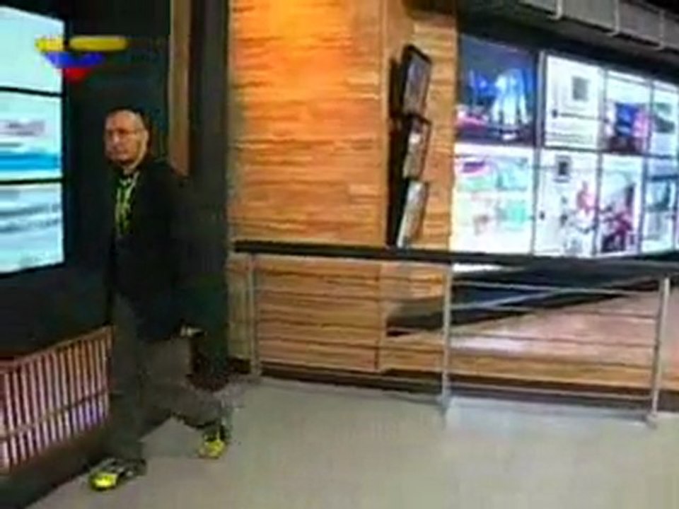 (VIDEO) Cayendo y Corriendo 01.03.12 2/2