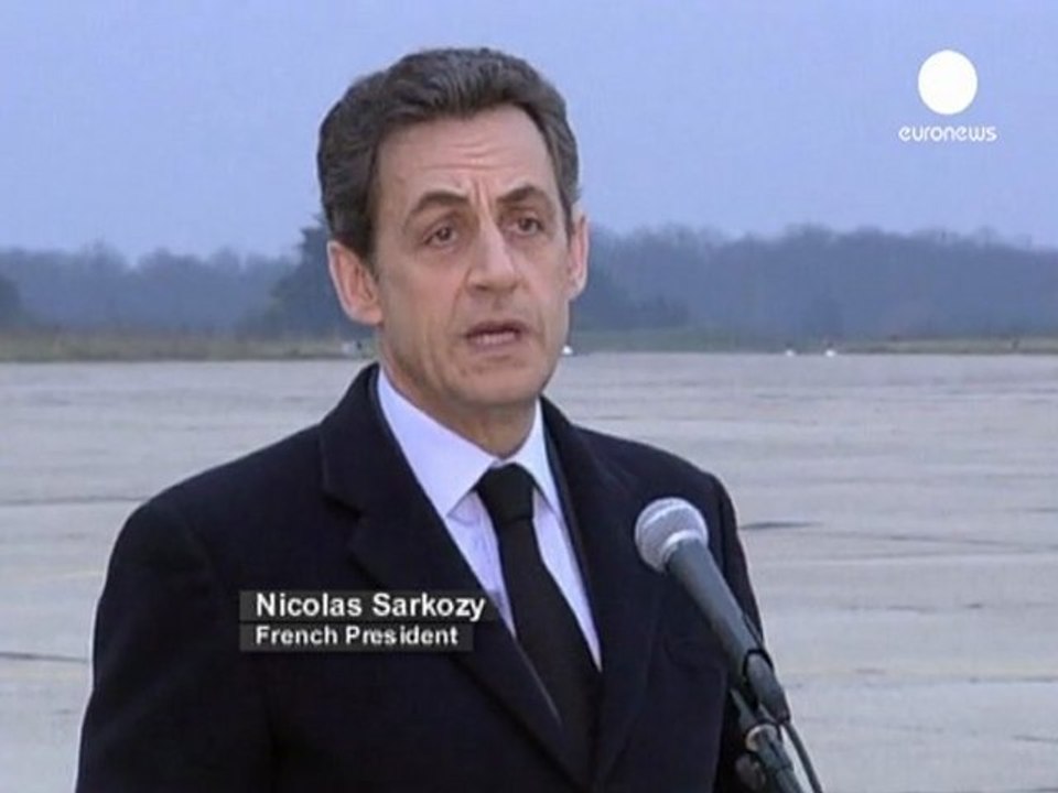 French journalists arrive home after Homs ordeal