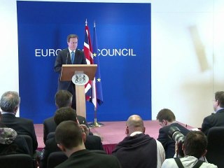 Cameron: Síria enfrenta ‘barbárie medieval’