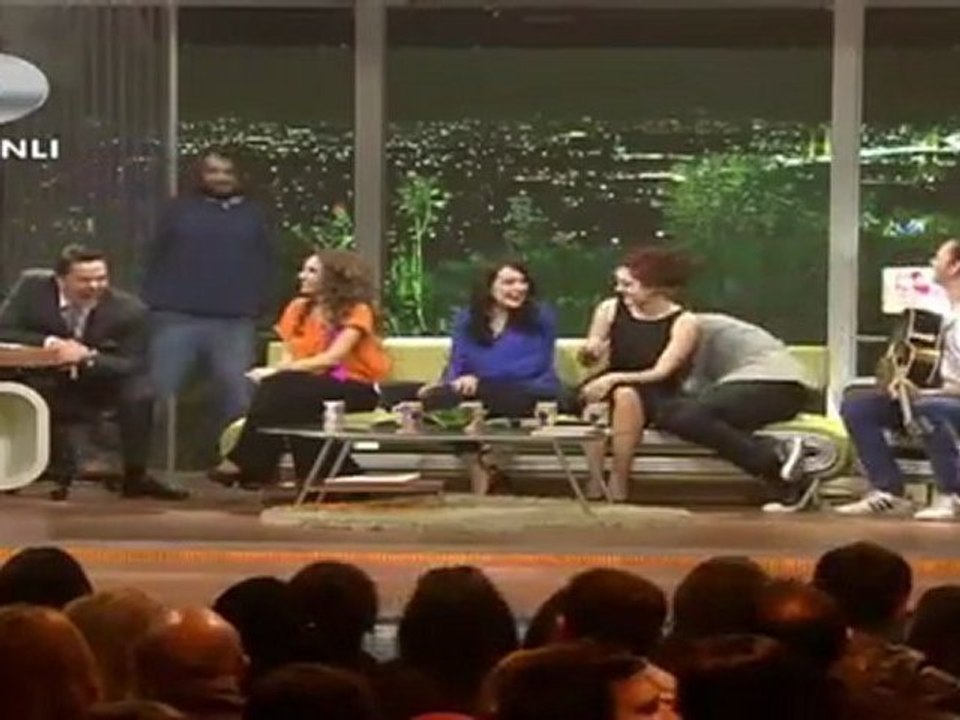 orcun-beyaz-show