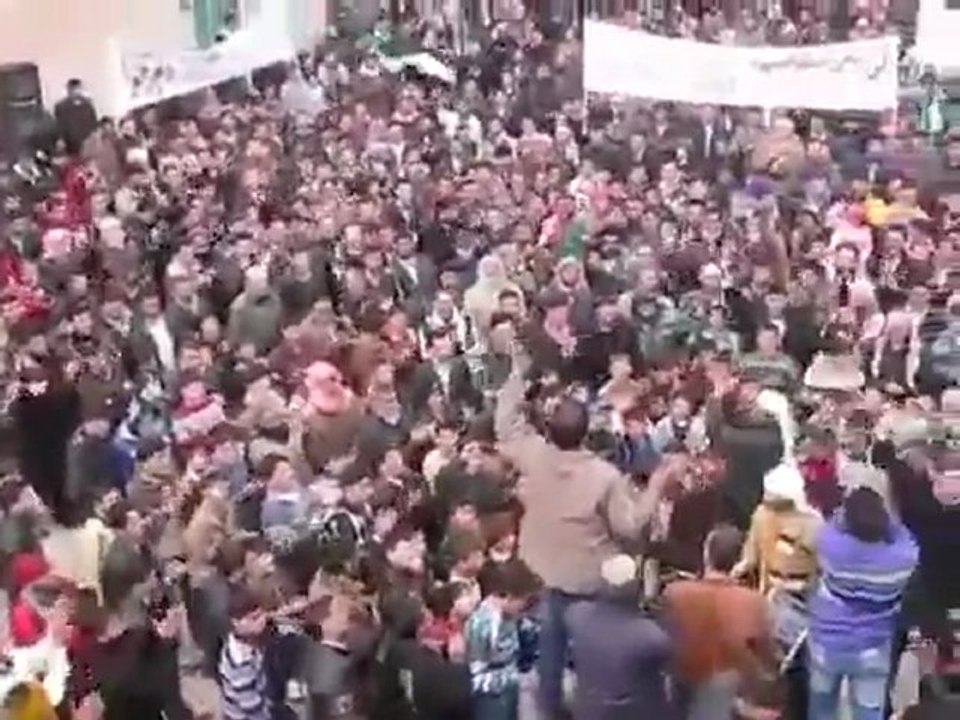 فري برس حلب تل رفعت   جمعة ' تسليح الجيش الحر   2 3 2012  جـ 4