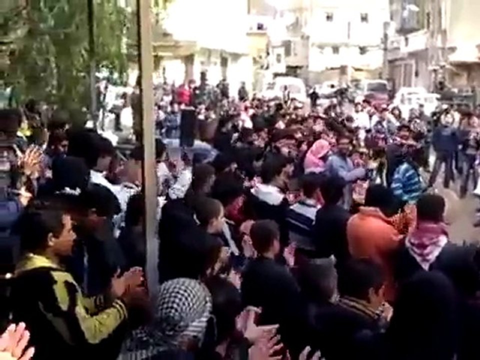 فري برس وادي بردى دير مقرن جمعة تسليح الجيش الحر 2012 03 02