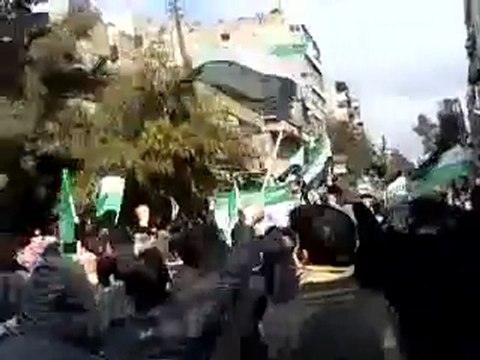 فري برس حلب حي السكري مظاهرات جمعة تسليح الجيش الحر 2 3 2012 ج1