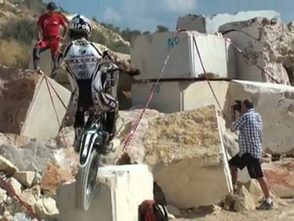 ADAM RAGA 2011-08-25 ENTRENO 1