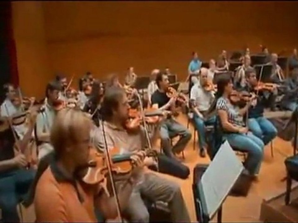 Guitare classique  - Kaori Muraji  - Concierto de Aranjuez - EXT - J. Rodrigo -