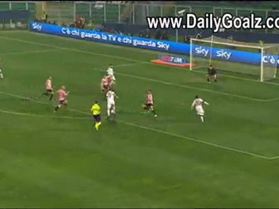 www.dailygoalz.com - Zlatan Ibrahimovic Hattrick vs Palermo