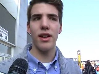 giovani in cerca di un  futuro