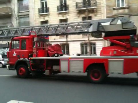 échelle avenue NIEL Paris 17