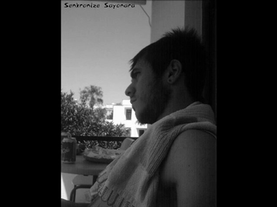 Senkronize Sayonara ft. Defeat10 - Menzilimden Kaybol