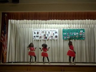 The mini Supremes Perform "Stop in the Name of Love"