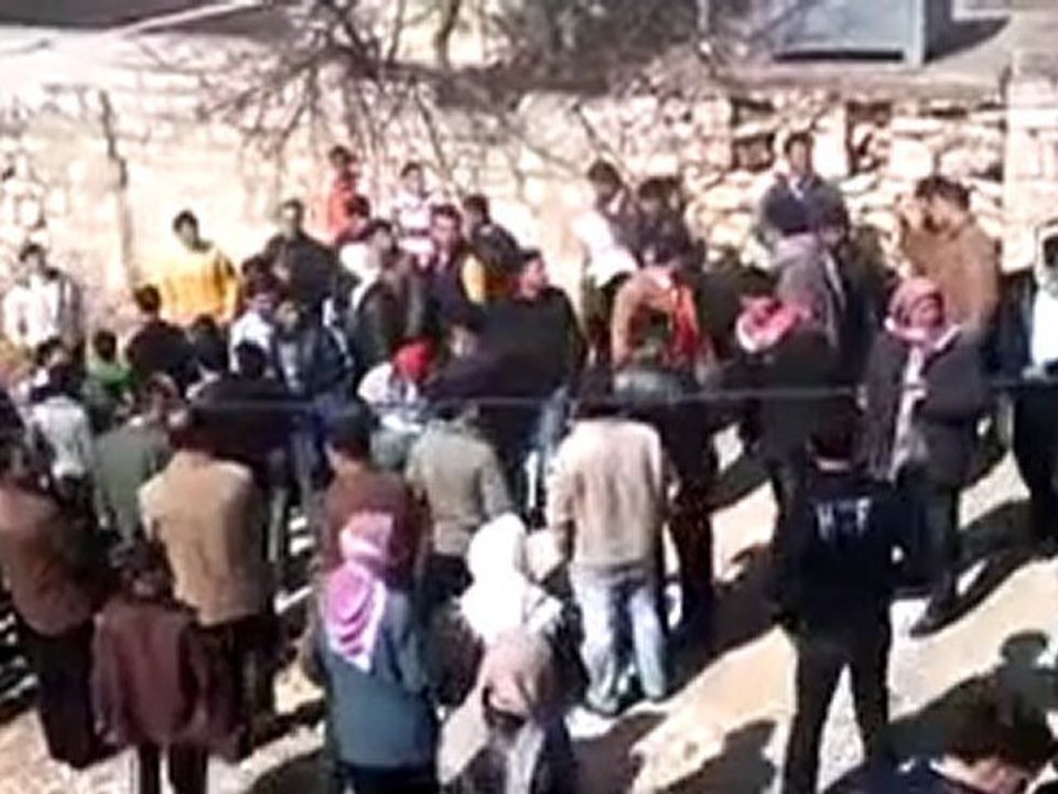 فري برس ادلب معراة الشلف جمعة تسليح الجيش الحر 02 03 2012