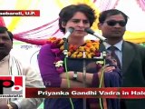 Priyanka Gandhi Vadra seeks support for Congress in Halor (Raebareli)  Priyanka Gandhi Vadra seeks support for Congress in Halor (Raebareli)