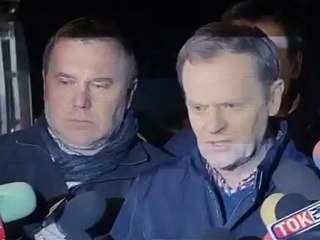 PM visits site of Poland rail smash