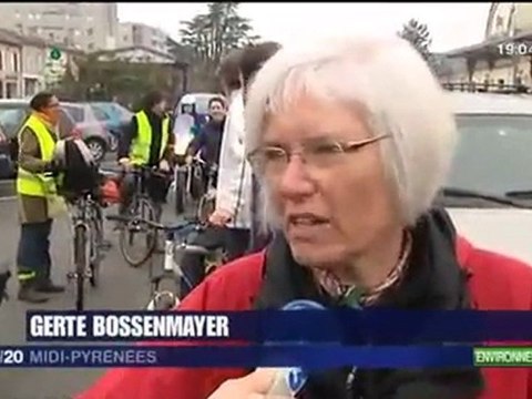 reportage France 3 Castres Rue Avenir sortie à vélo le 5 mars 2012
