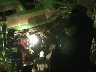 Pologne: 15 morts, 60 blessés dans une catastrophe ferroviaire