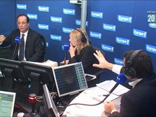 Hollande : "Un objectif chiffré de régularisations serait stupide"