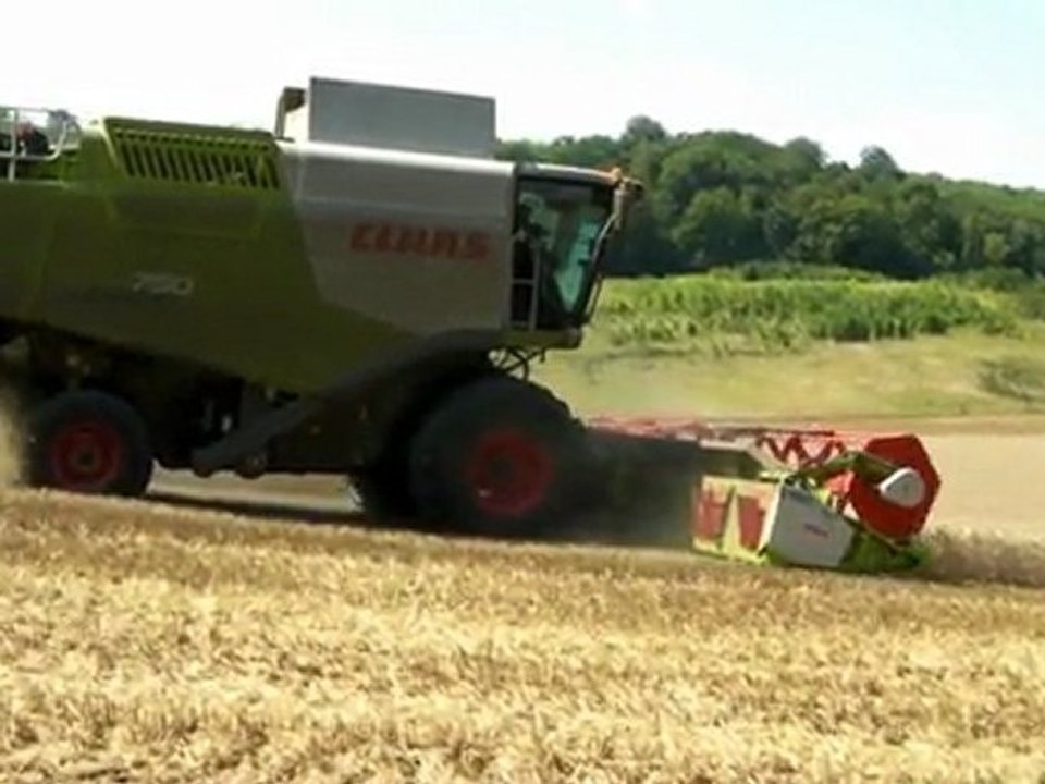 Claas Lexion 750 Montana blé 2011