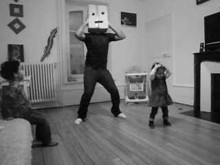 Papa et Milaïa sur LMFAO