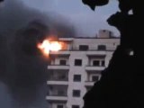 فري برس  حمص جب الجندلي اطلاق النار والقذائف على المنازل  واحتراق منزل وعبد الباسط الساروت يروي ماحصل 3 3 2012